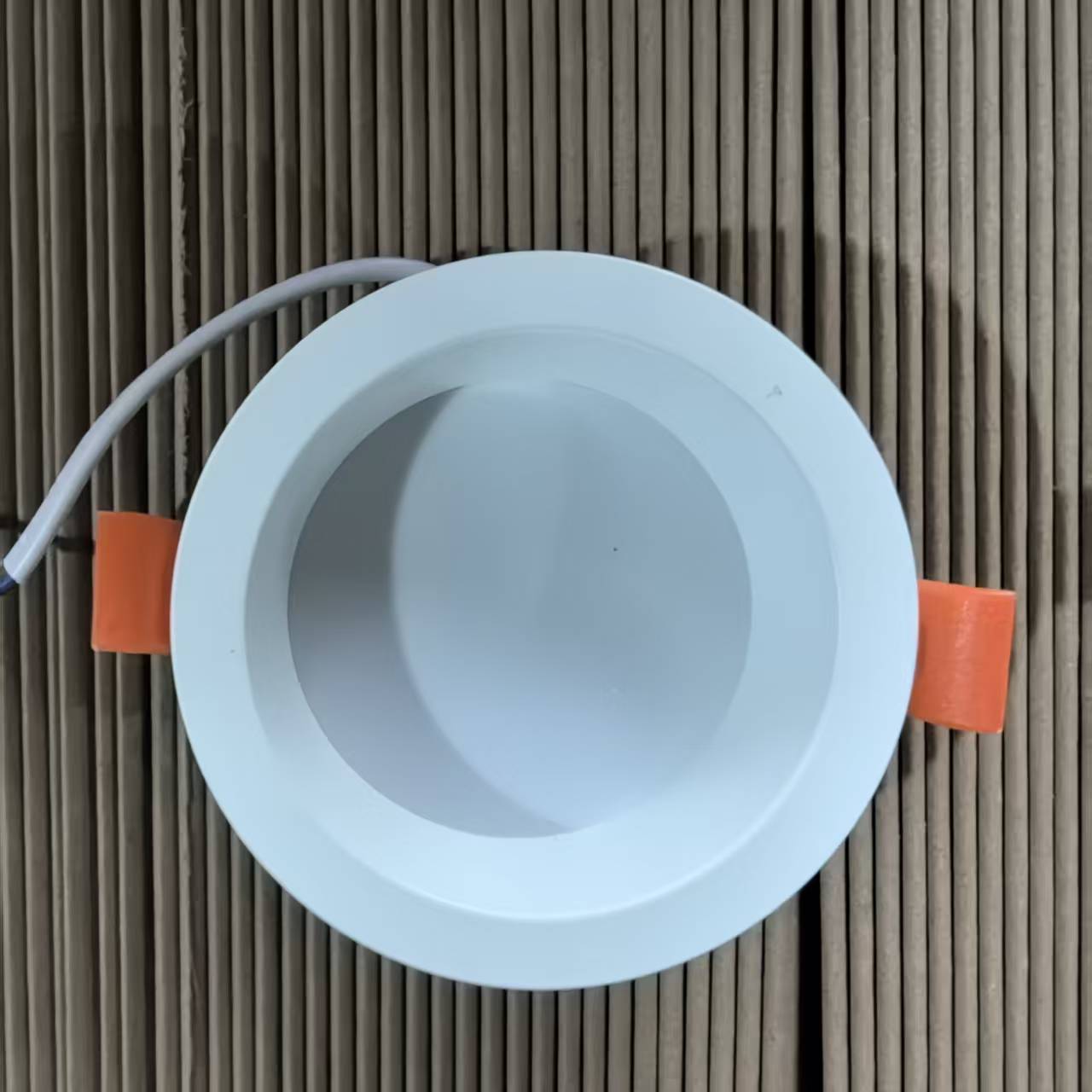 筒灯-简小白双色.6W
