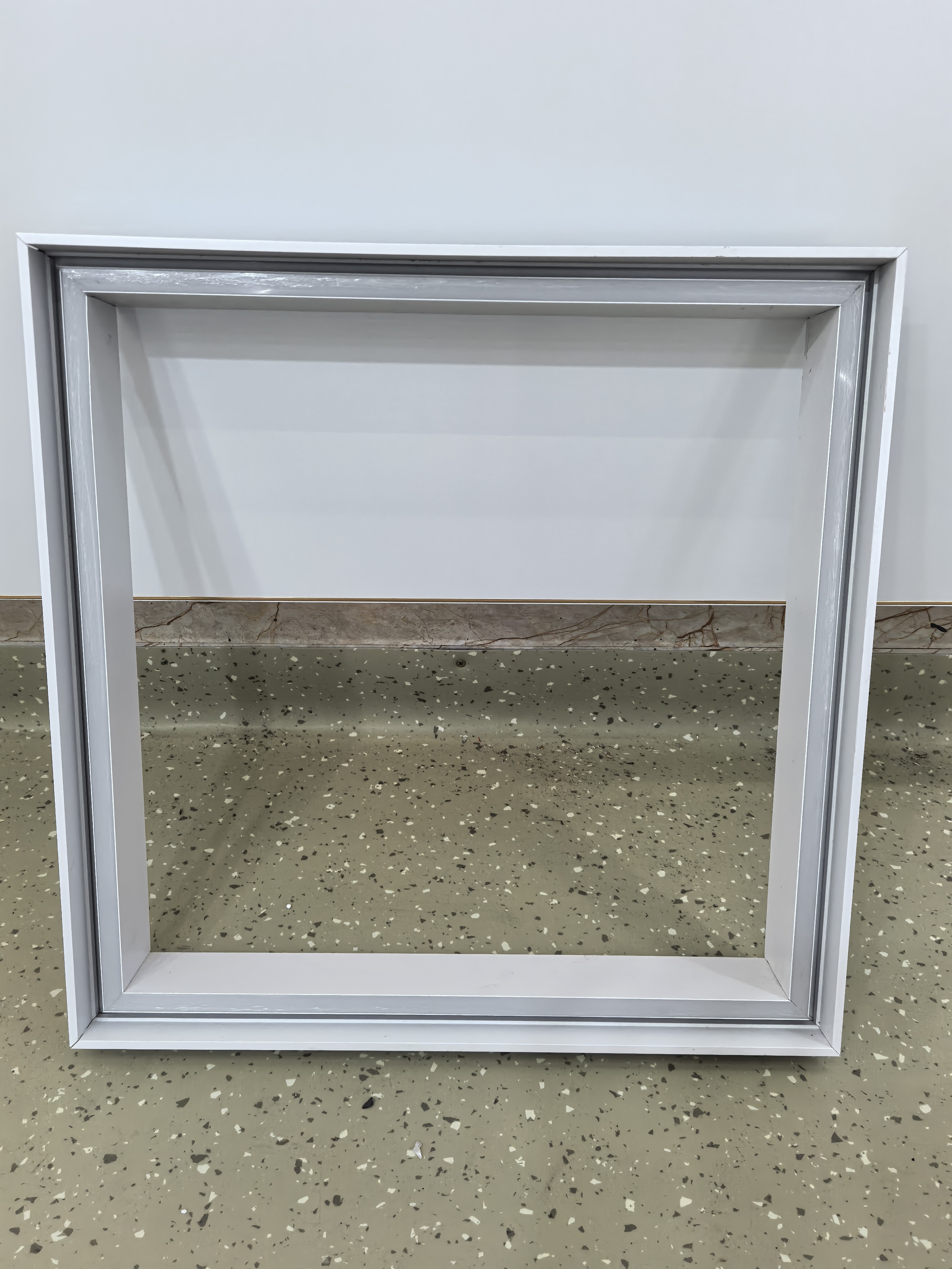 280砂白展框